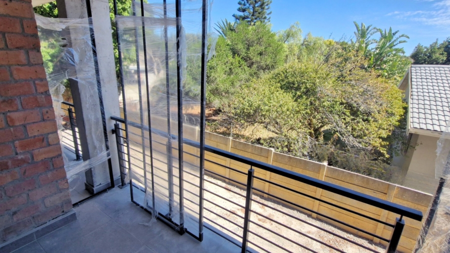 1 Bedroom Property for Sale in Table View Western Cape